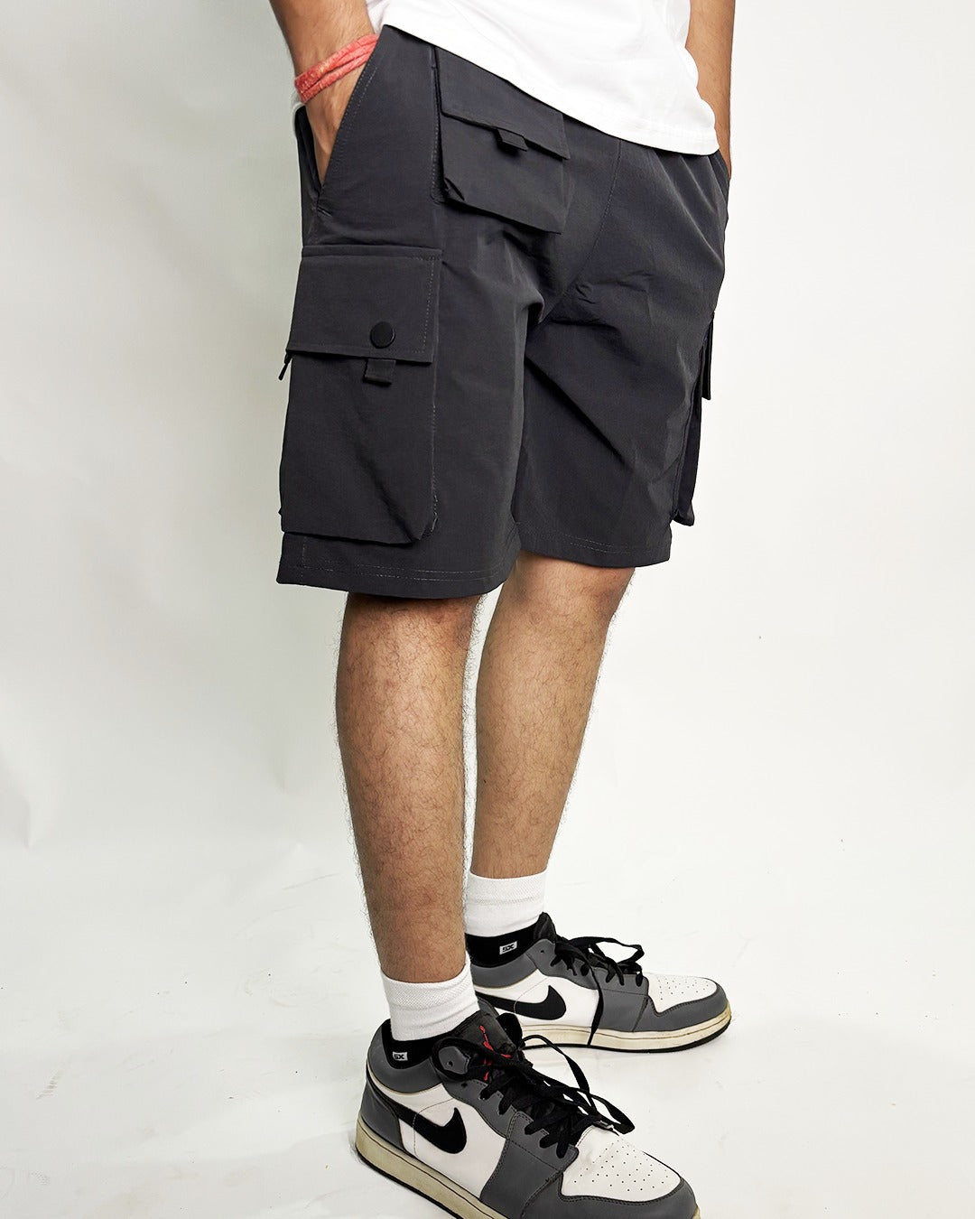 shorts, cargo, utility, pockets, summer, relaxed, comfortable, black